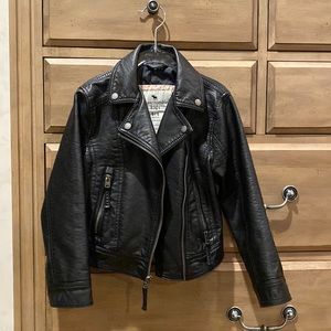 Girls Abercrombie kids faux leather moto jacket
